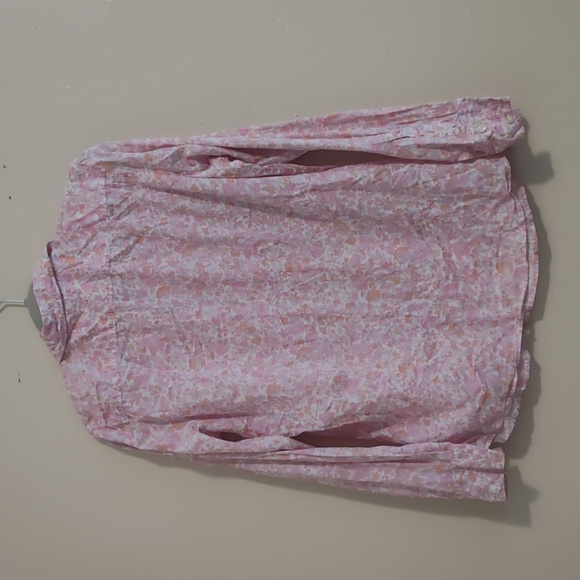 Gap button down blouse size medium - Picture 9 of 9